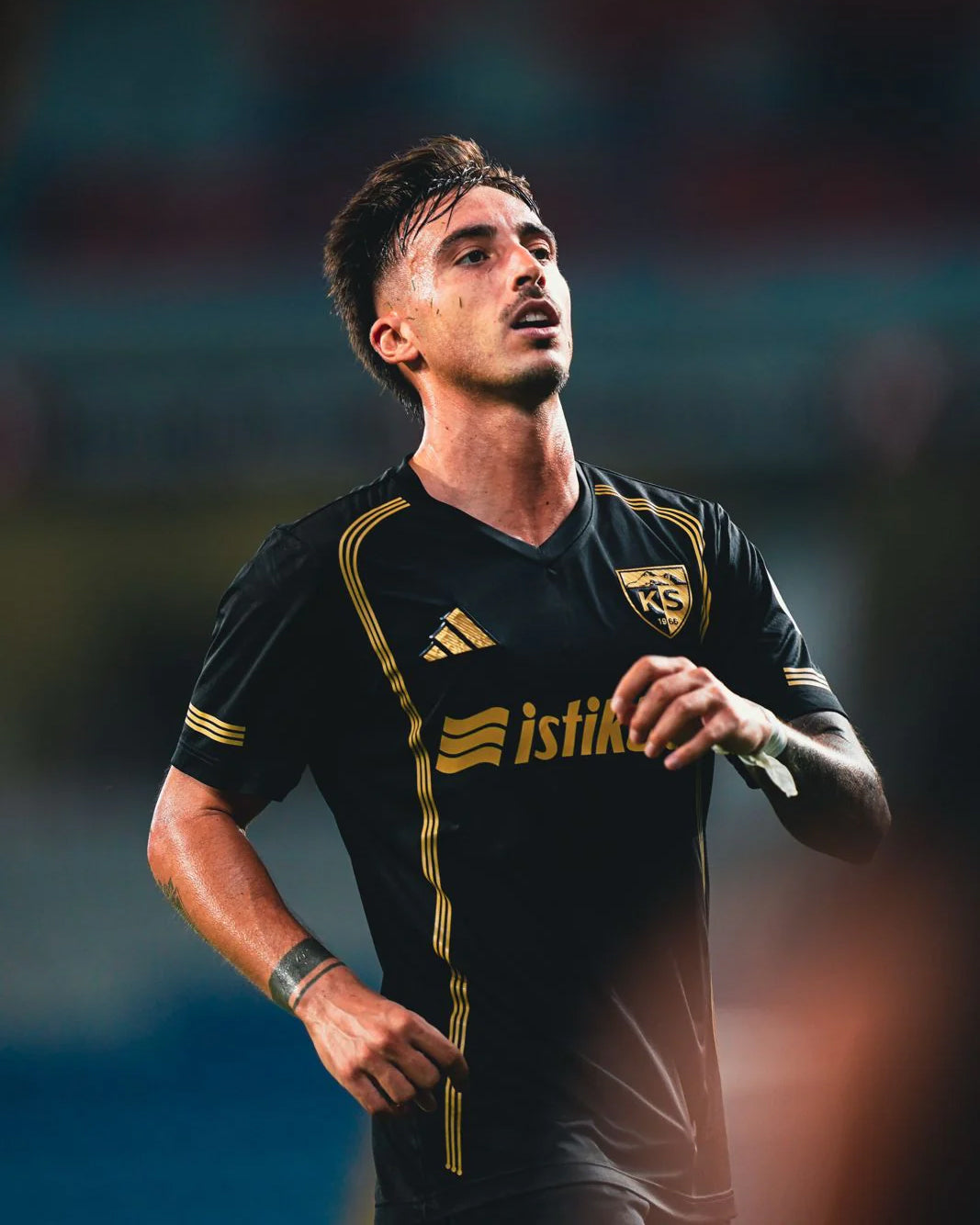 2025 2026 SİYAH  FORMA